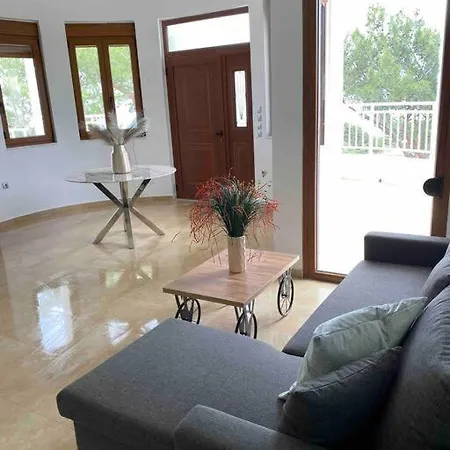 Kallithea Private Pool & Jacuzzi Ideal For Events & Groups Koskinou (Rhodes)