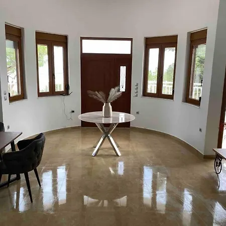 Kallithea Villa *