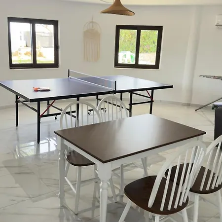 فيلة Kallithea Private Pool & Jacuzzi Ideal For Events & Groups *