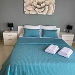 Kallithea Villa *